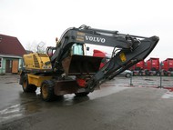    Volvo EW160B